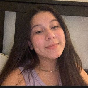 Meet your Posher, Daphne